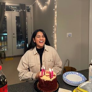 Meet your Posher, Deepthi